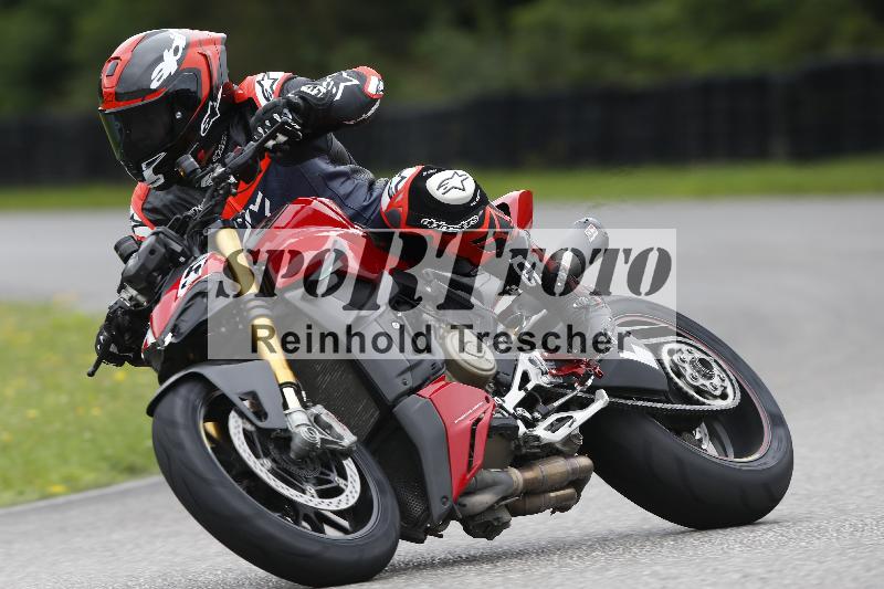 /37 28.07.2025 Dunlop Ride und Test Day ADR/Einsteiger gruen/25